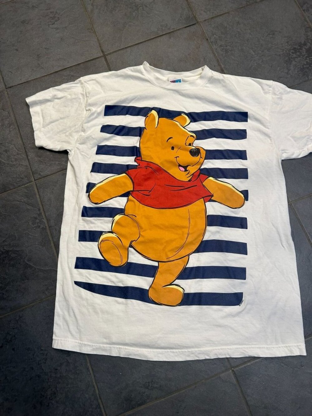 Vintage Disney Winnie the Pooh Graphic T-Shirt OSFM Sun Sportswear